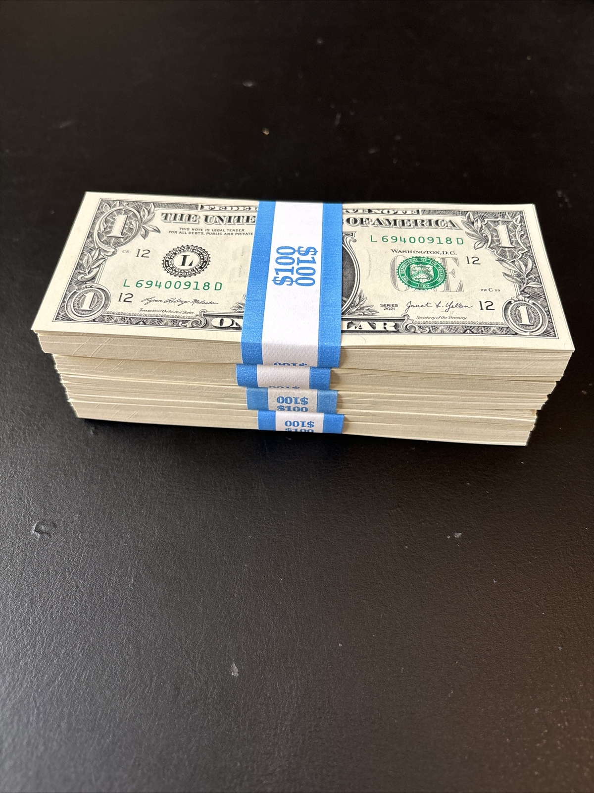 100 ($1) ONE DOLLAR BILLS - UNCIRCULATED NONSEQUENTIAL - 2021