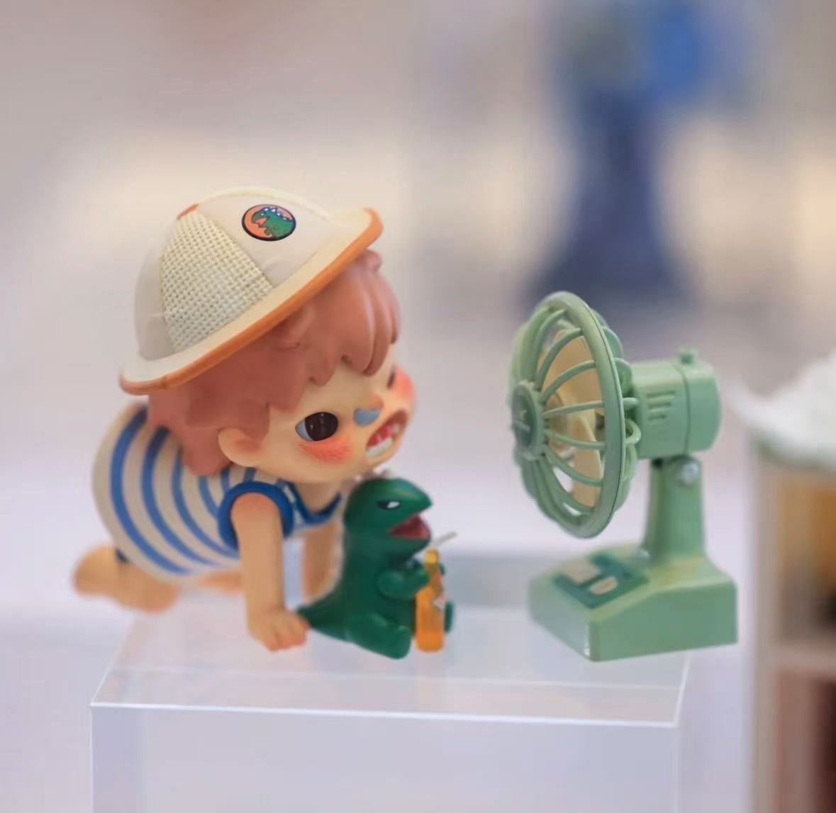 Hirono Back To Play Wind Blows Summer Exhibition Limited Blind Box Toy Gift!
