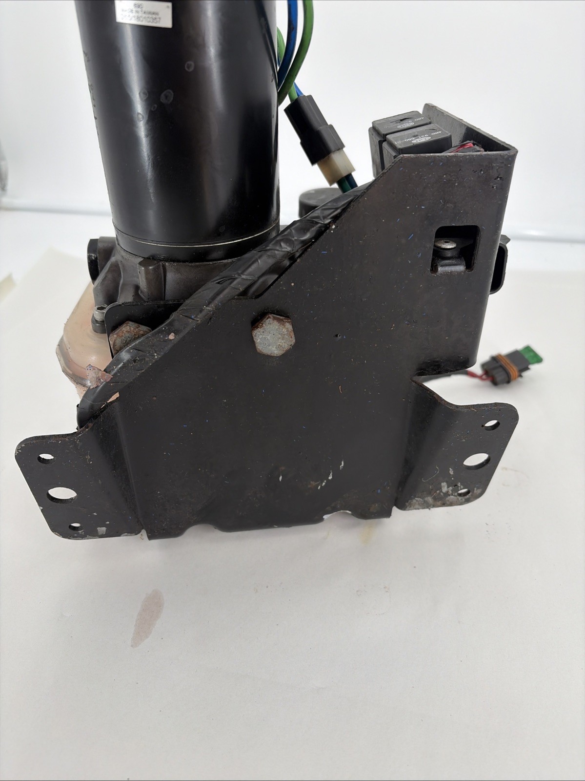 04 Volvo Penta SX M SX-M Out Drive Outdrive trim tilt lift hydraulic pump