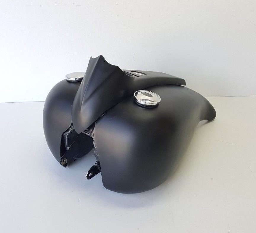 #1 Roadking 5 Gallon Extended Tank Cover With #2 Dash Harley Stretched Bagger