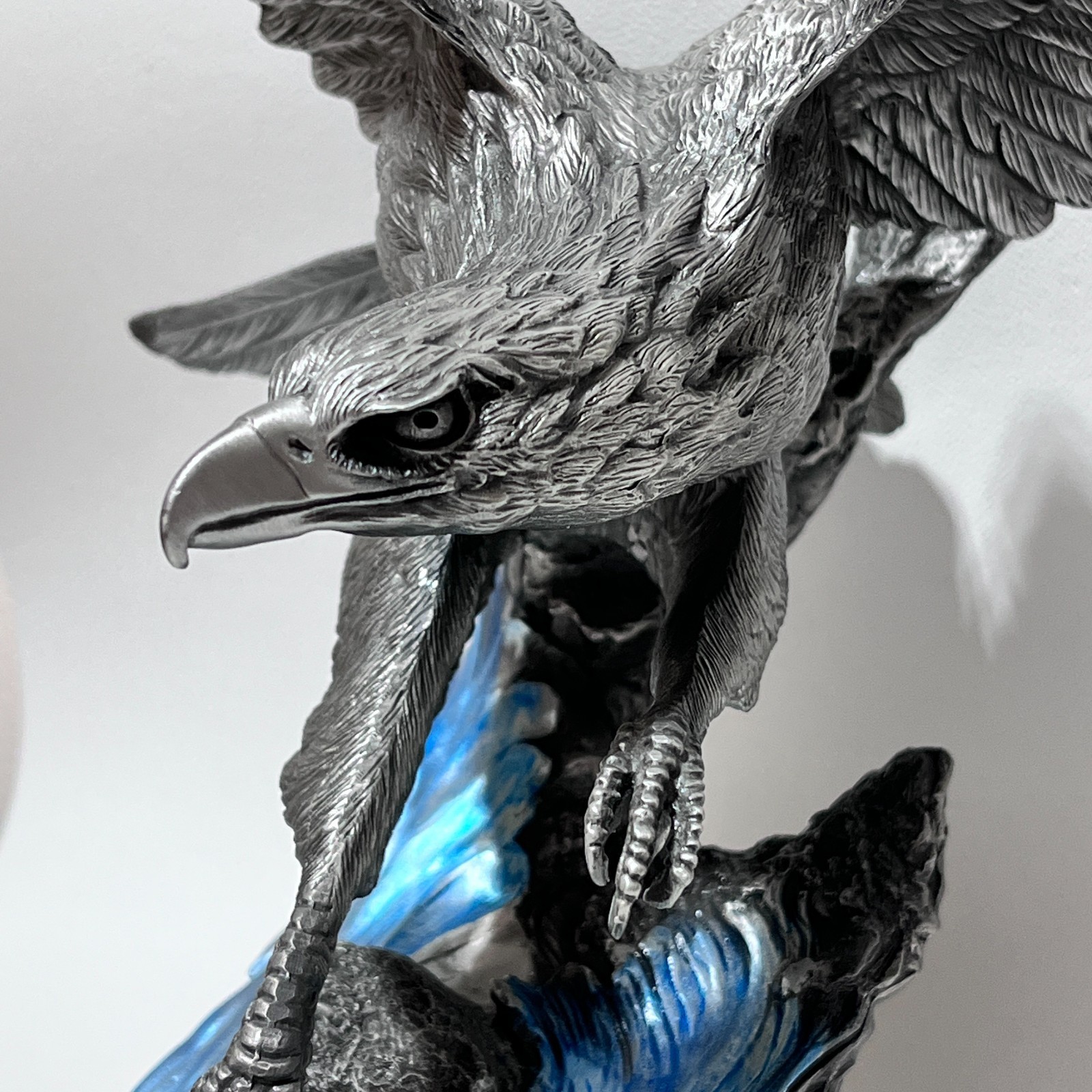 GORGEOUS Alaska Chilkat Bald Eagle Sculpture Paul Brunelle Pewter 11" Quality!