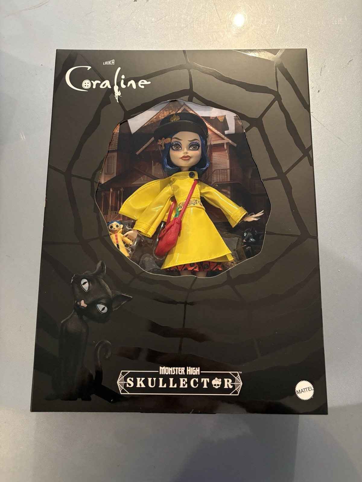 Monster High Skullector Coraline Collectible Doll in Yellow Raincoat IN STOCK