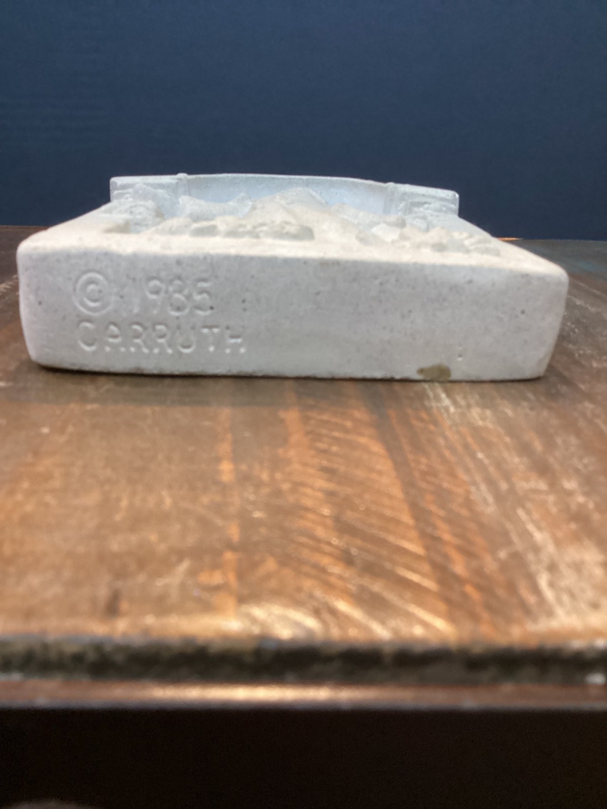 CARRUTH 1985 SMALL ST FRANCIS OF ASSISI & ANIMALS GARDEN PLAQUE cement 8.5”