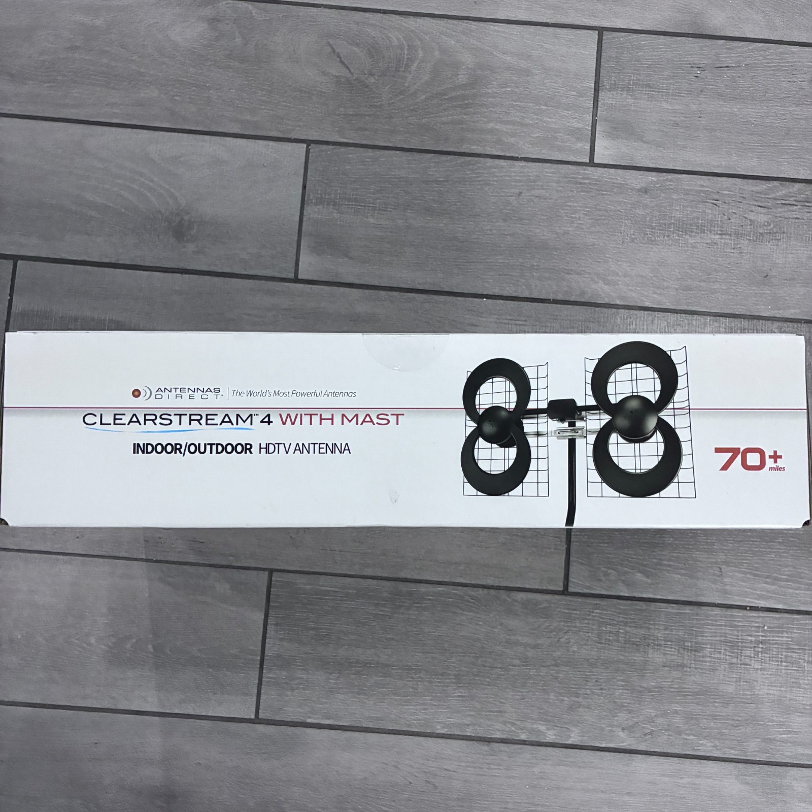 ANTENNAS DIRECT TV Antenna ClearStream 4 w/ Mast HDTV Indoor Outdoor NEW IN BOX