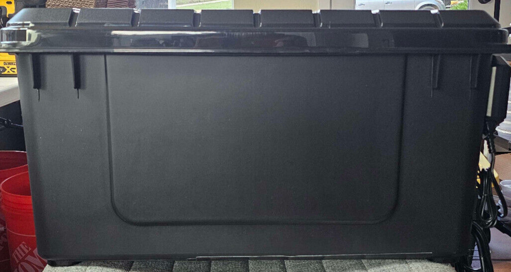 XXL Heated insect breeder box+Dubia Colony 100F/40M+1000 Small & Cleaner Crew