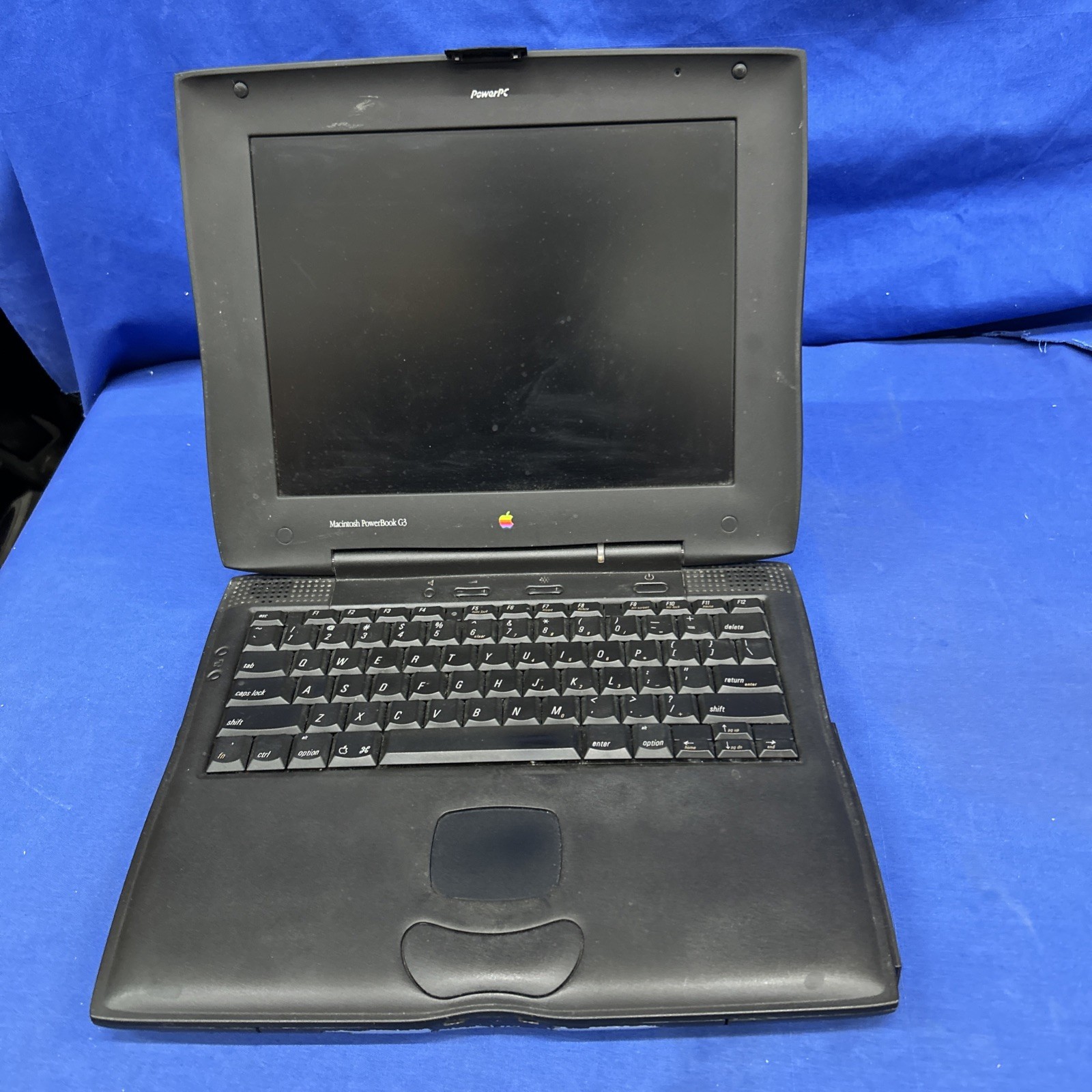 Macintosh Powerbook G3  No power cord Untested