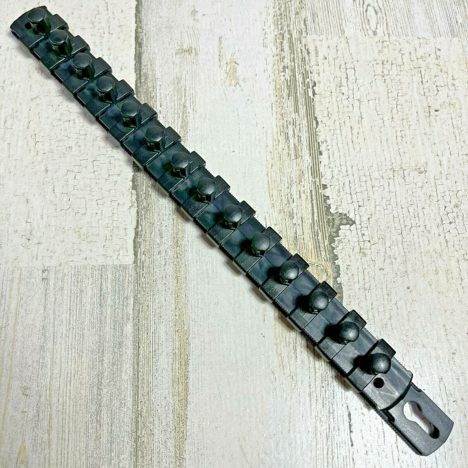 Ernst 3/8" Drive 13" Socket Organizer Rail with 14 Twist Lock Clips - Black