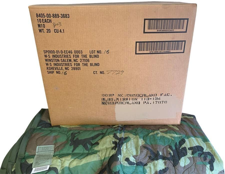 USGI Poncho Liner Woobie Woodland Camo- NEW - (Made in USA) with Tag