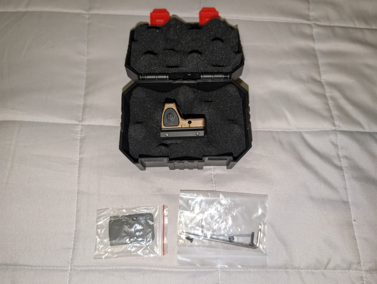 Trijicon RMR 1:1 Clone Sight Coyote Brown with Glock Mounts