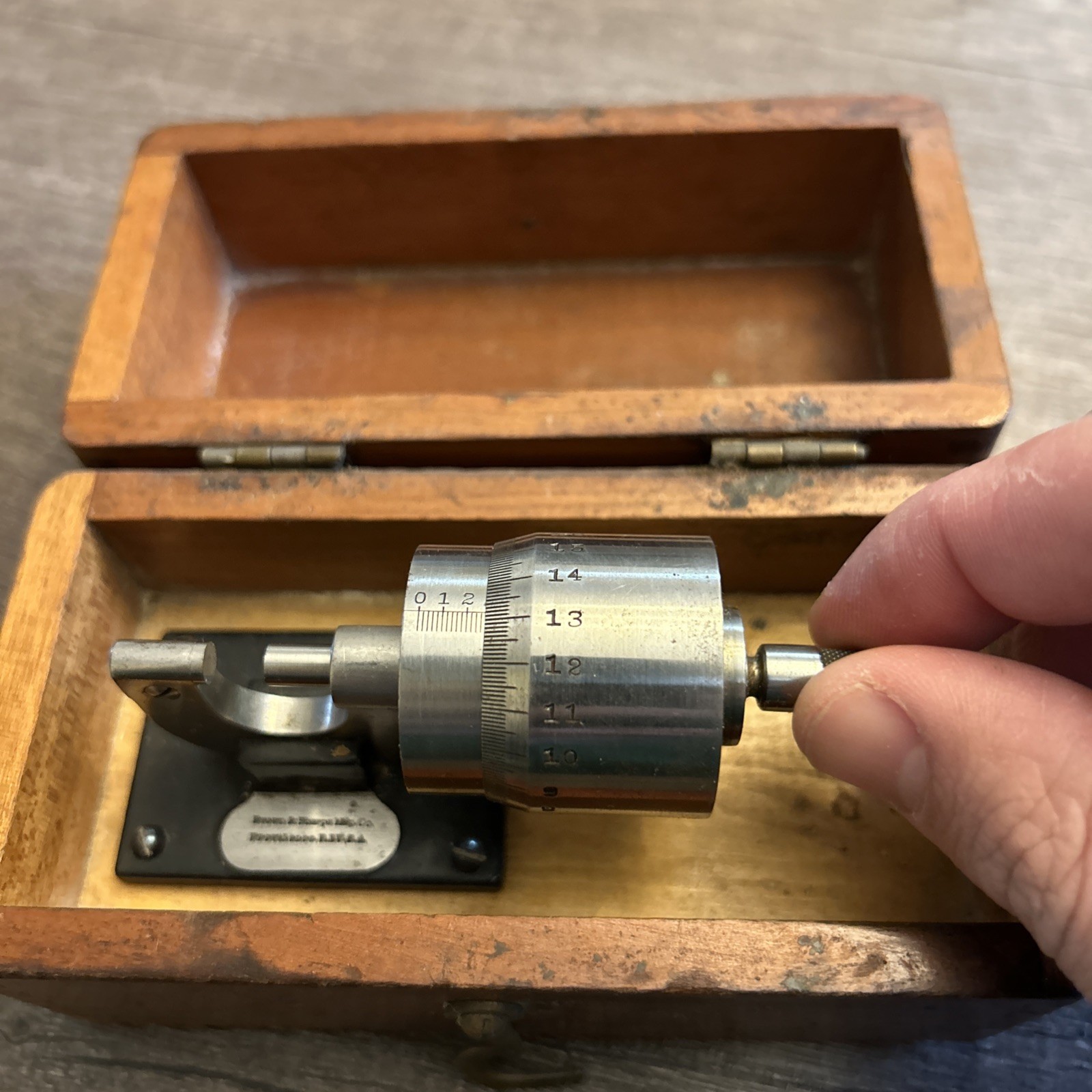 Vintage Brown & Sharpe Bench Micrometer with Wooden Box