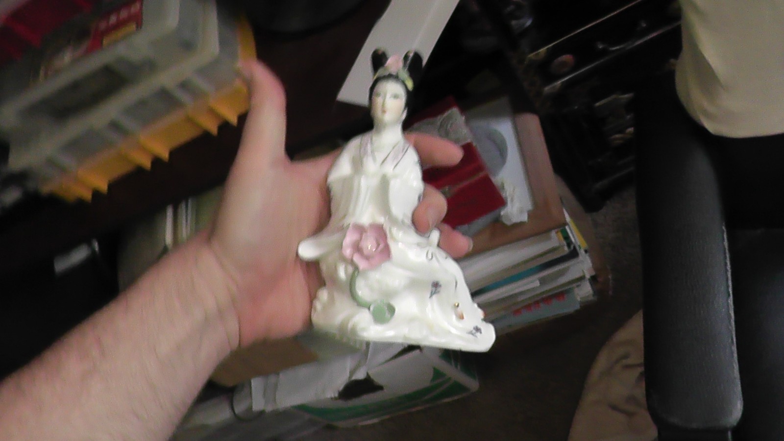 asian porcelain figurine woman japan japanese ? vintage