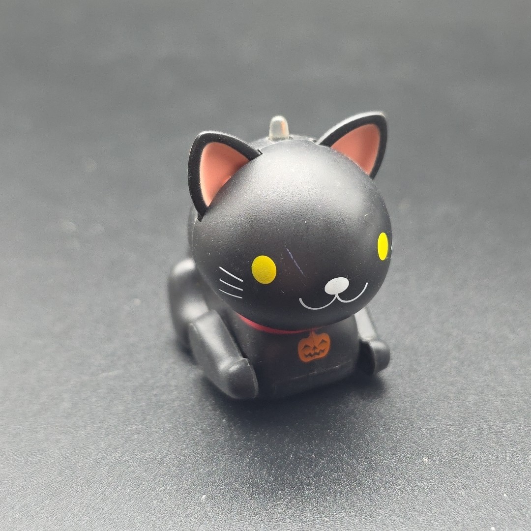 Vintage Tomy MICROPETS Halloween Cat Pet Robot Kitty Black Cat Pumpkin Tail