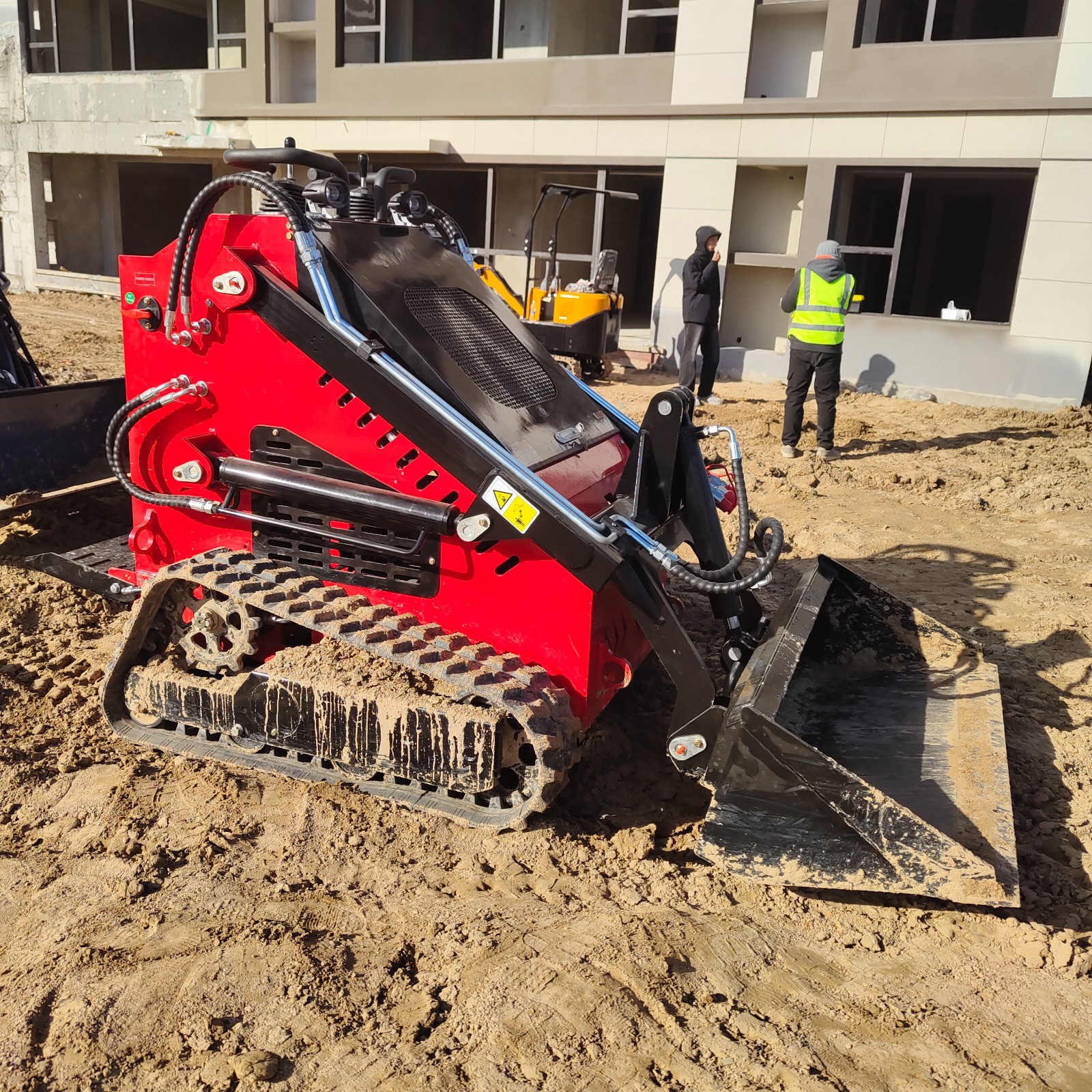 HT Mini Skid Steer Loader Tracked 13.5HP B&S EPA Gas Engine for Gardens Farming
