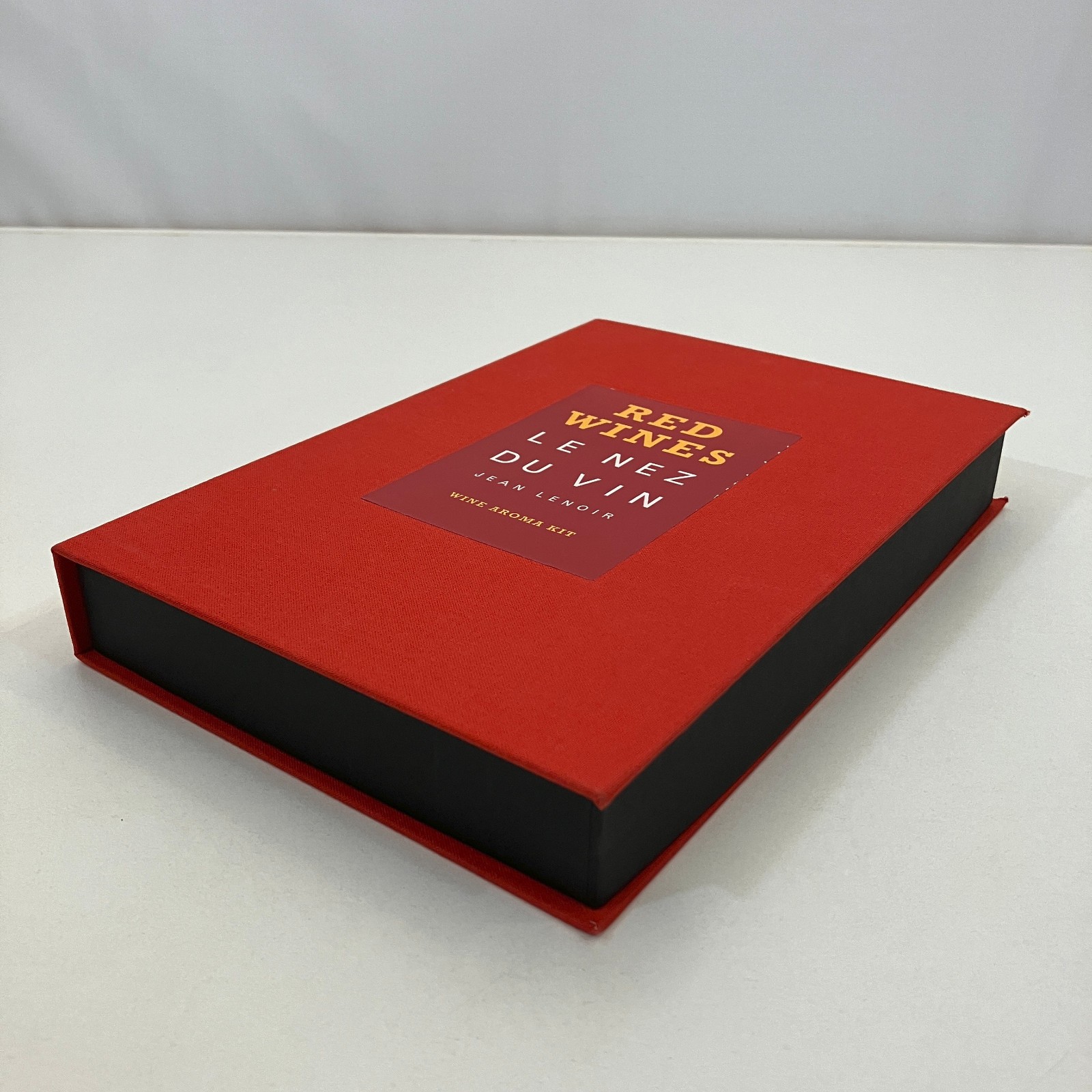 Le Nez Du Vin 12 Red Wine Aroma Kit Jean Lenoir Sommelier Entertaining Scent