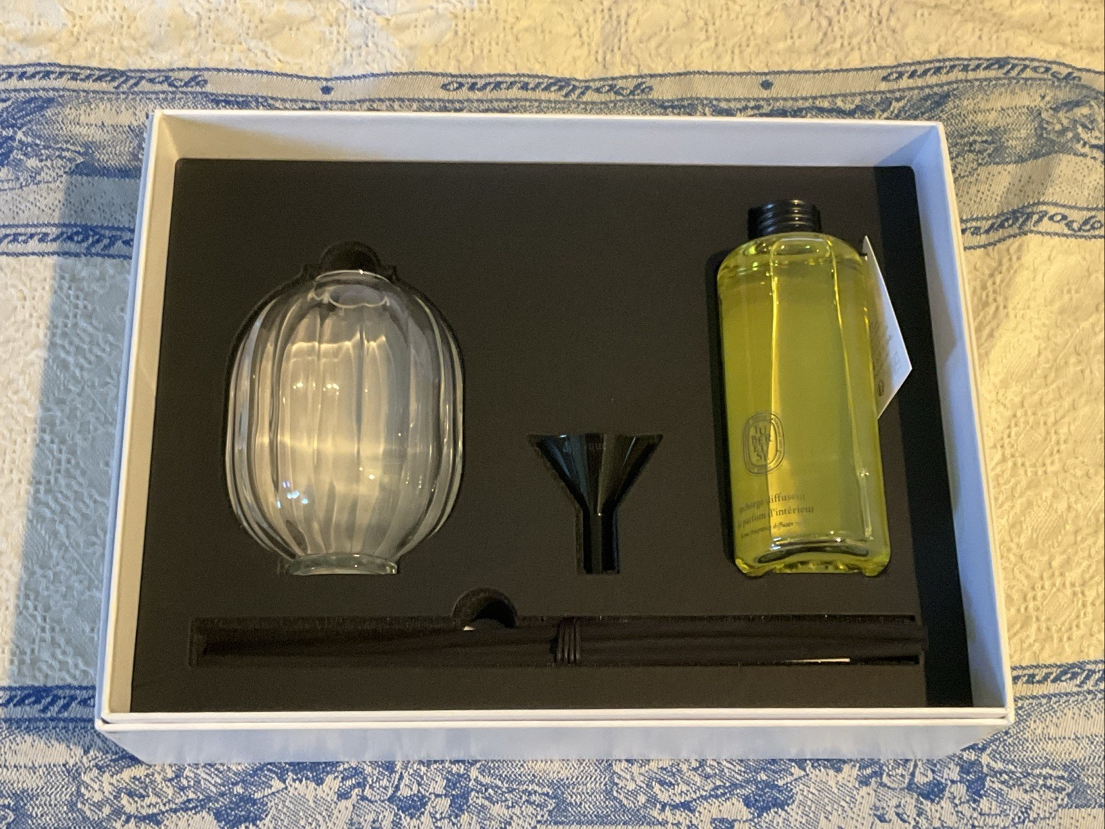 Diptyque Tubereuse Home Fragrance Diffuser Refill and Reed, 6.8 fl oz