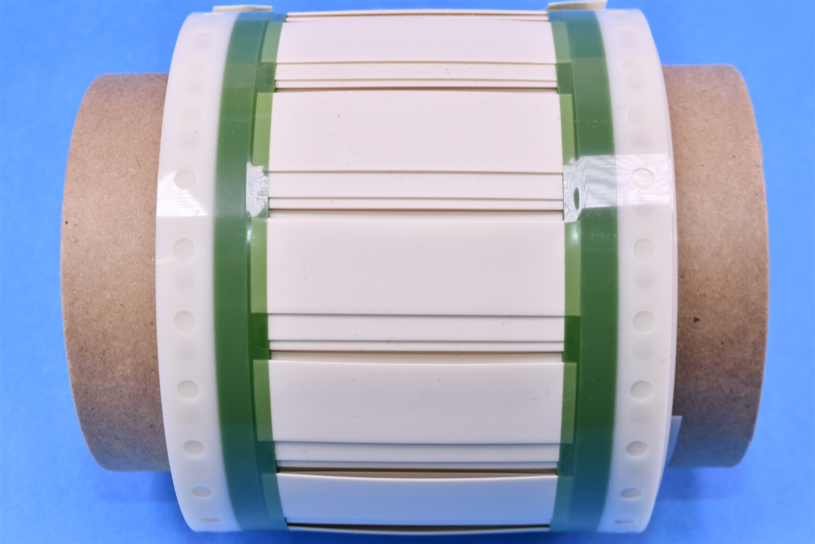 250 TE Connectivity Raychem White Heat Shrinkable Label 0.75" x 1.97"