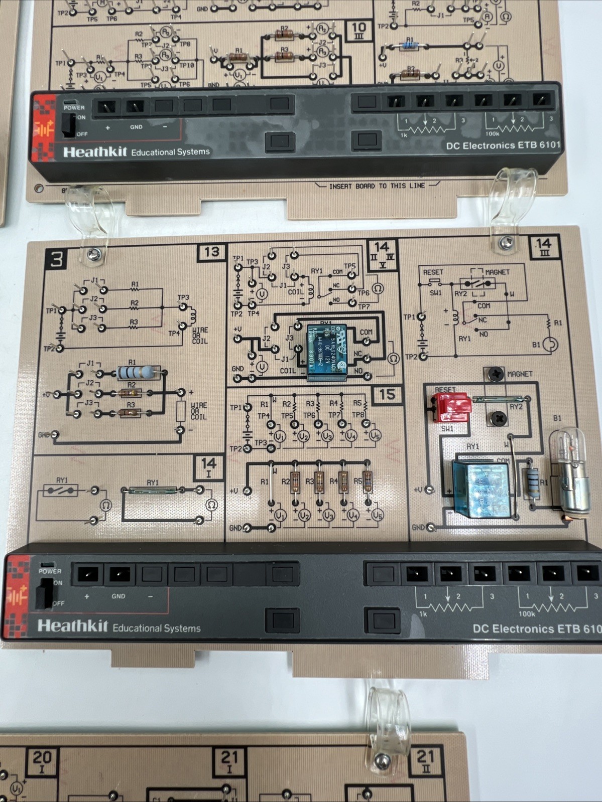 Heathkit Educational Systems ETB 6101 DC Electronics 5 Circuit boards with Case