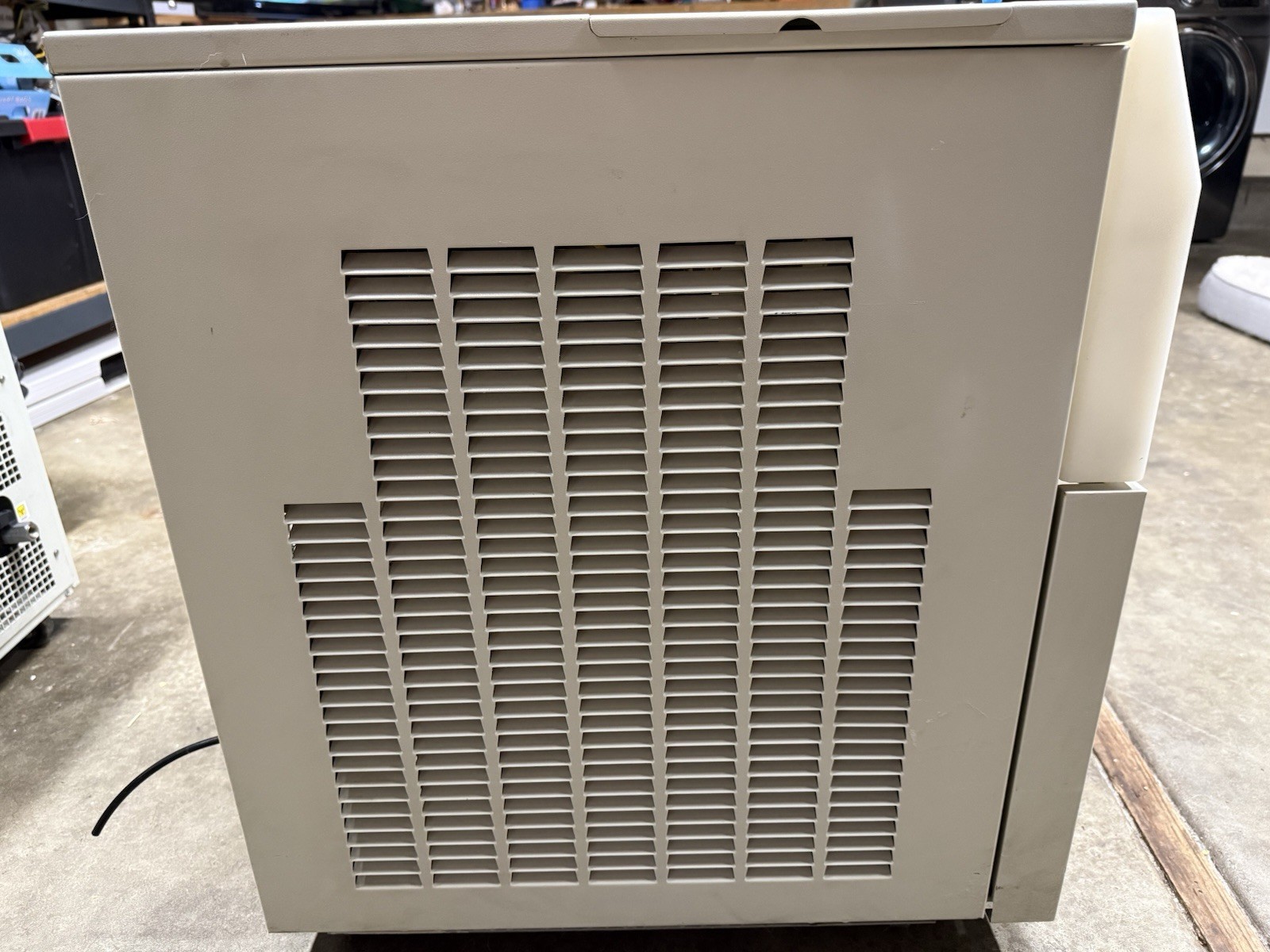 Thermo Fisher Merlin Chiller M-75