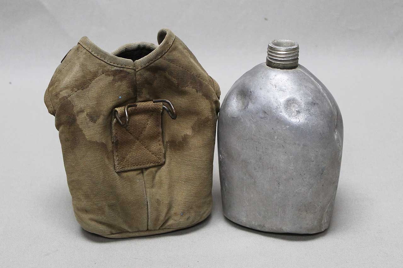 US WW1 Canteen w/Cover Motor Transport Marked . FLU5055