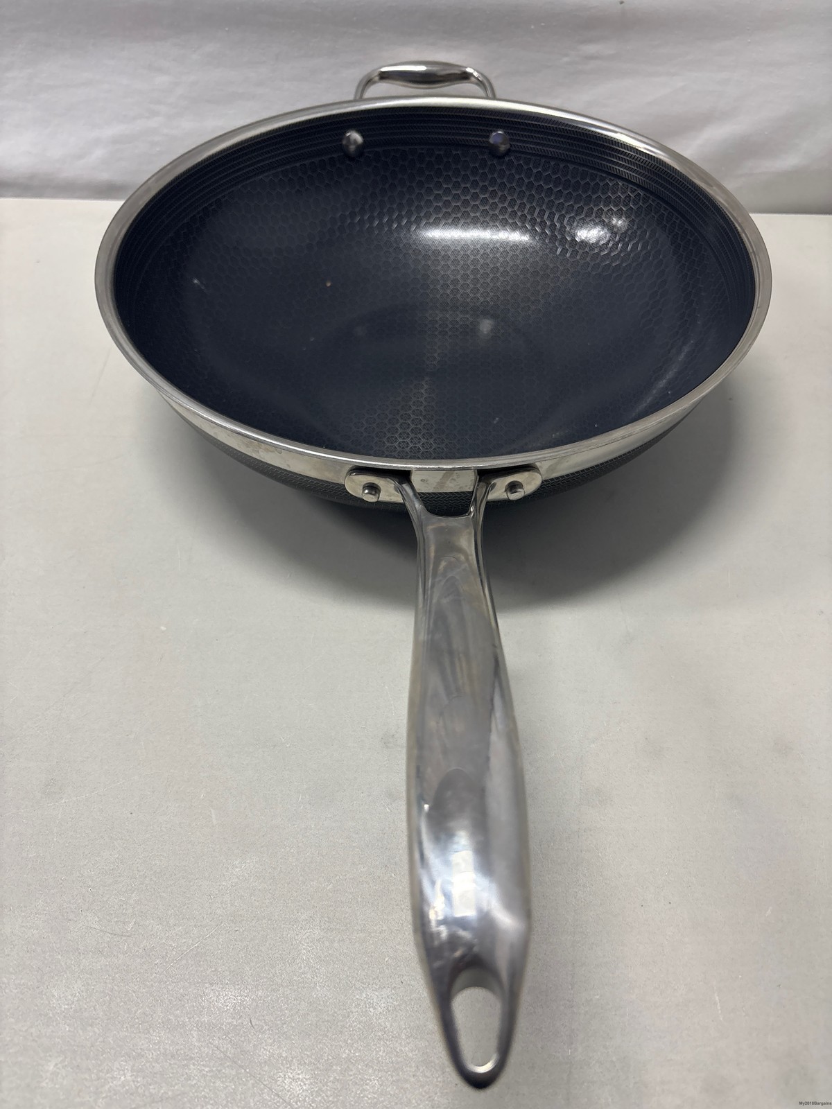 HexClad Hybrid Nonstick 12-Inch Wok, Stay-Cool Handle, Dishw