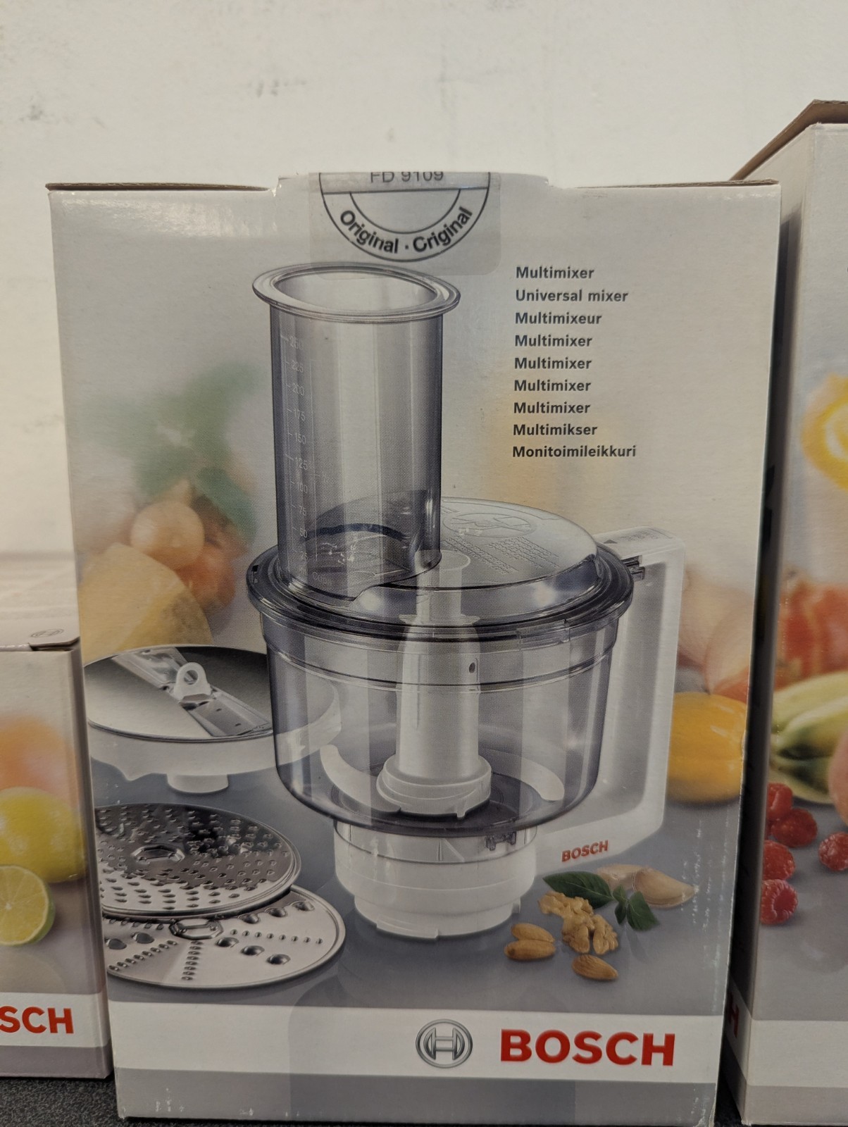 Bosch 3pc Bundle, Universal Mixer, Plastic Mixer Attachment, Citrus Press, New