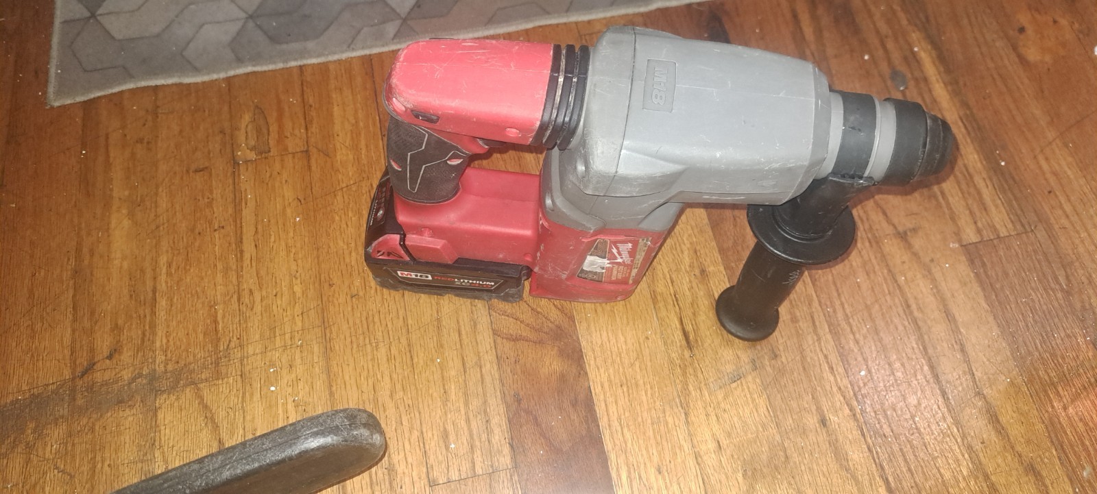 Milwaukee 2717-20 M18 Cordless Hammer Drill with Auxiliary Handle