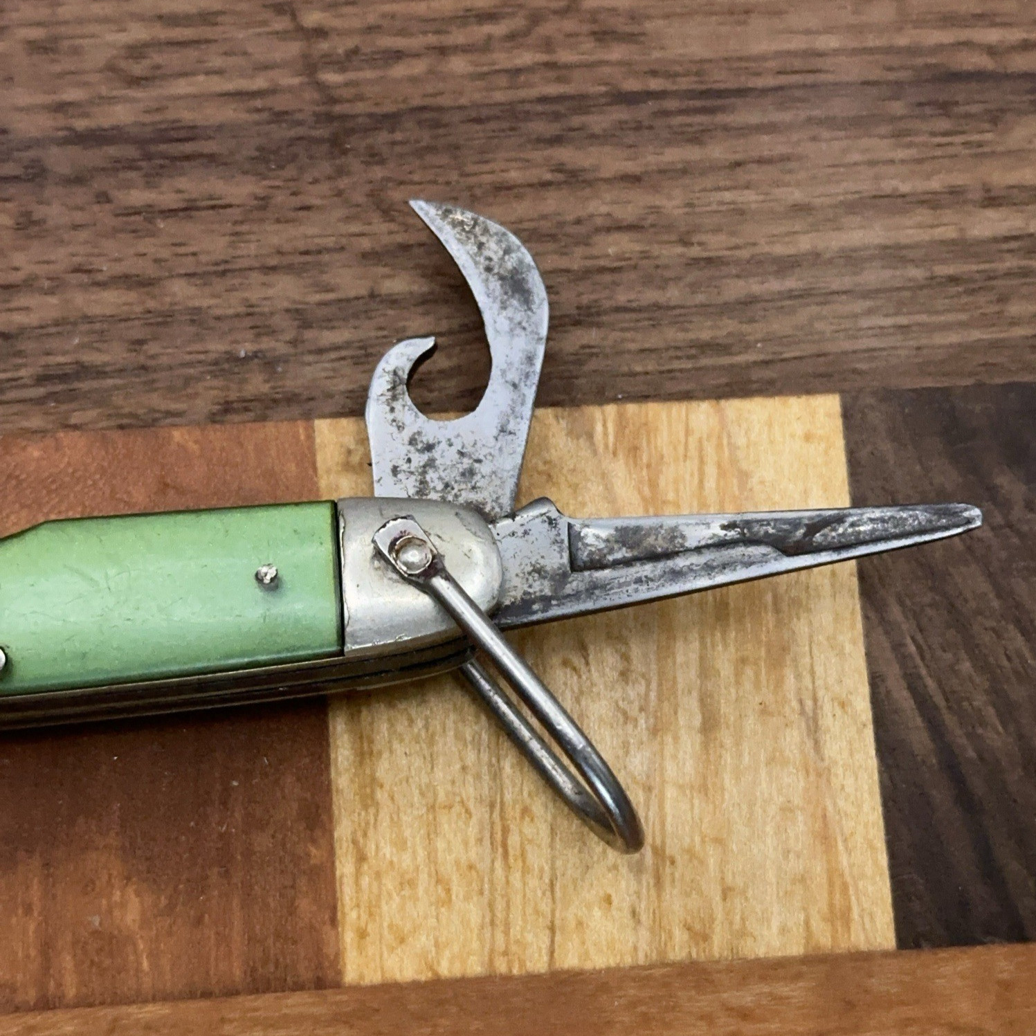 Vintage Kutmaster Utica NY USA Official Girl Green Scout Multi Camping Knife