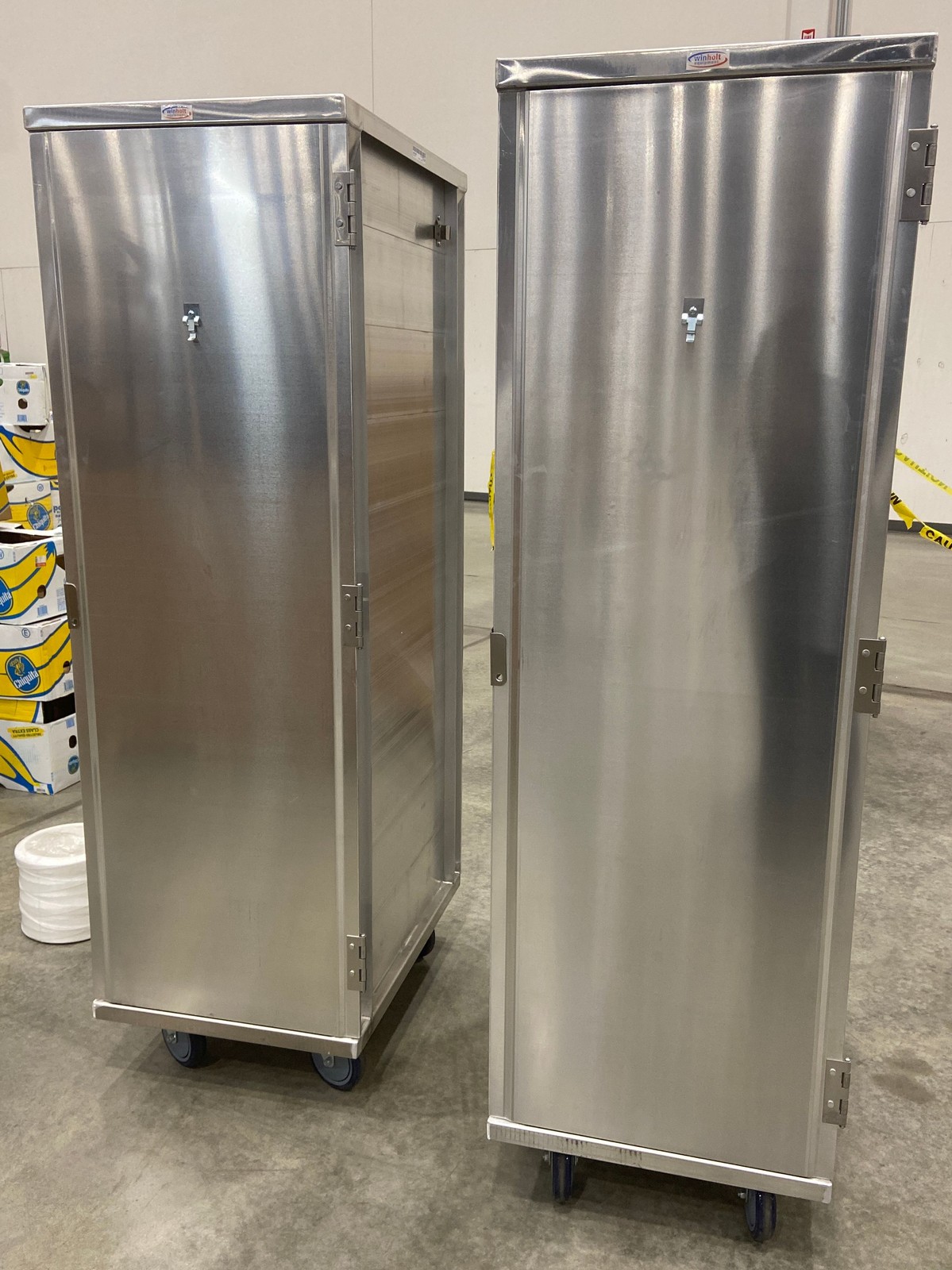 lot of 2 Winholt EC1840-C/LD Enclosed 40 Pan Sheet Bun Transport Rack