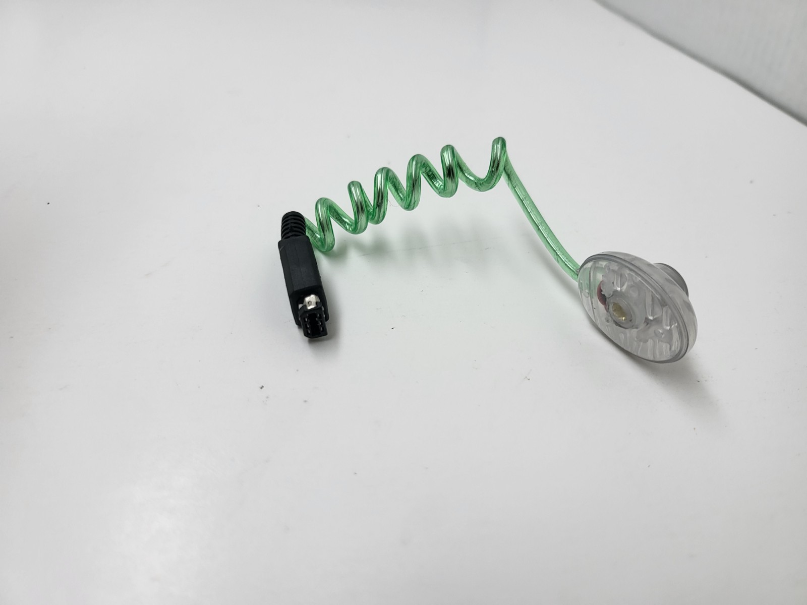 NEW Super Bright LED Worm/Snake Light for Game Boy Color No Batteries Required