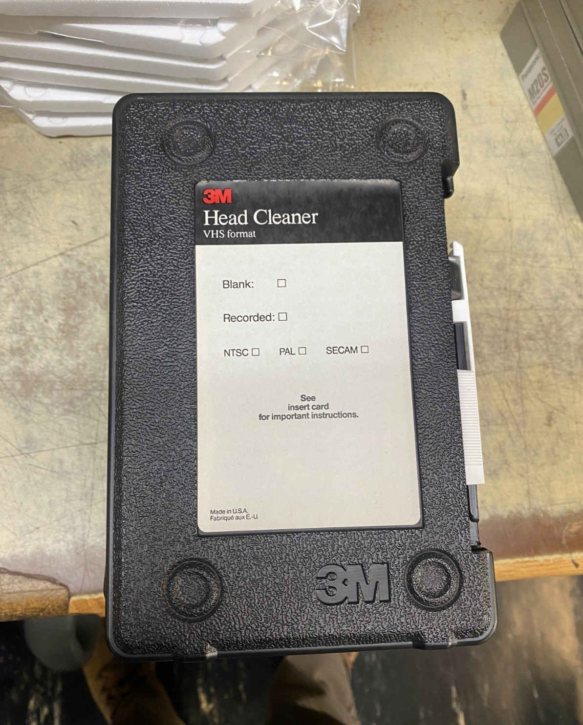 3M SCOTCH Professional VHS Head Cleaner Video Cassette VCR