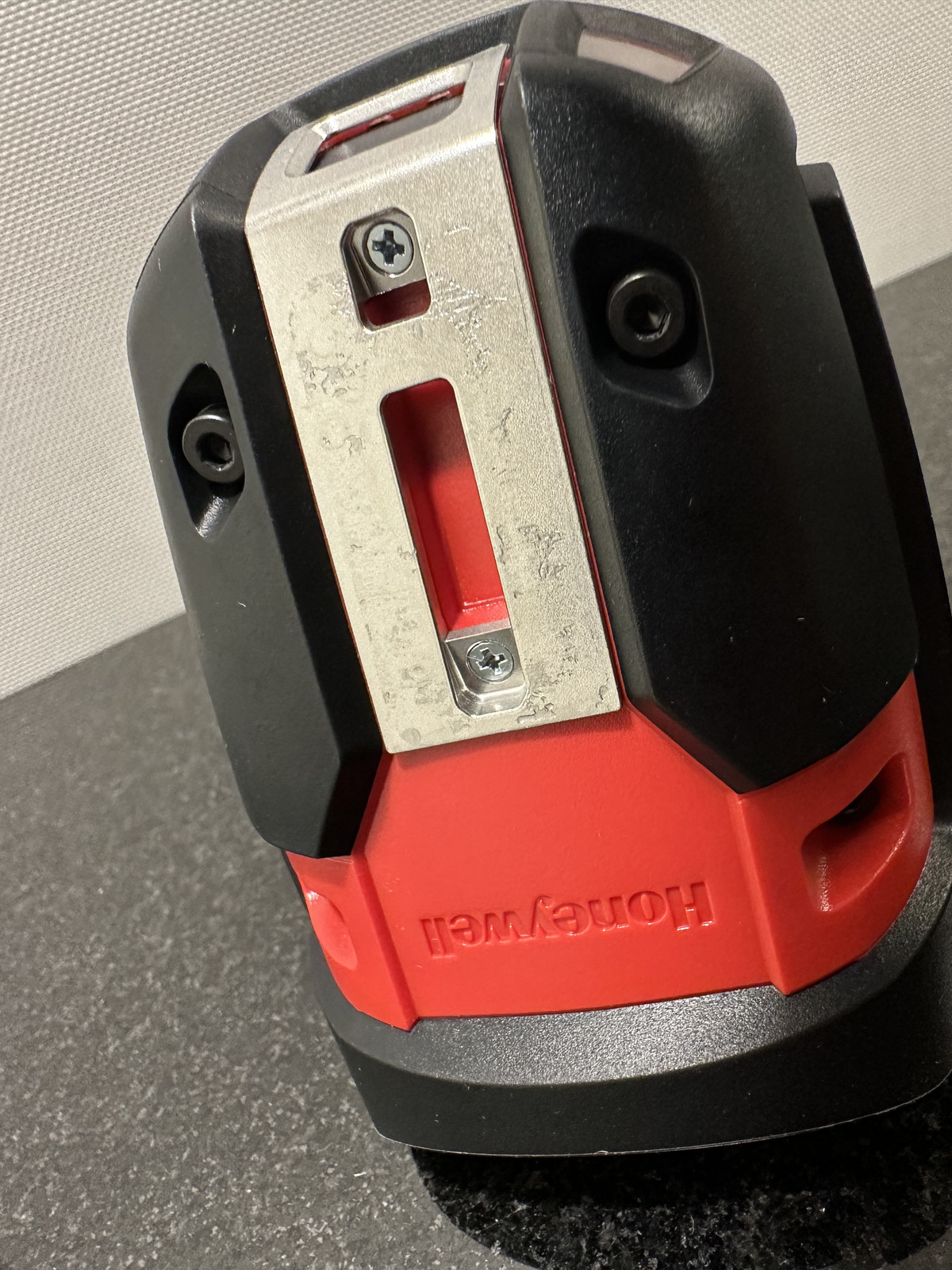 Honeywell Granit 1990iSR Scanner [Standard Range] PN: 1990ISR-3USB-N