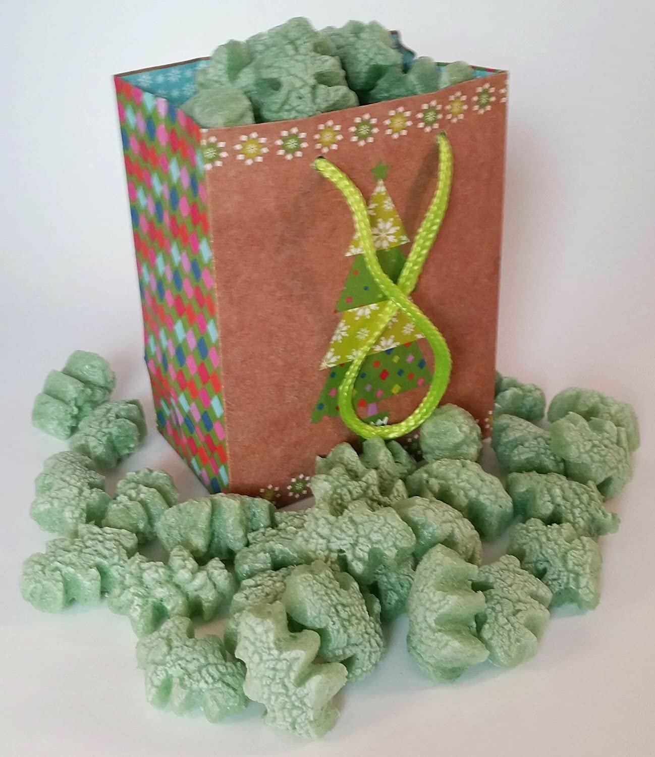 FunPak Green Christmas Tree Biodegradable Packing Peanuts 1.5 cu ft Bag