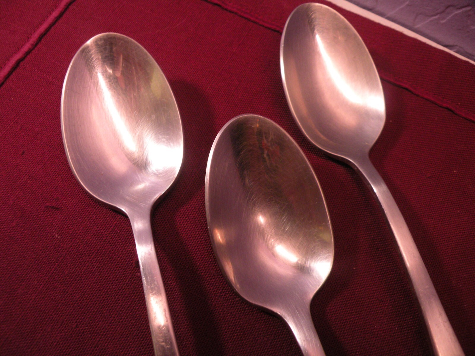 SET OF 3 TOWLE BOSTON ANTIQUE Oval Soup Spoons 18/10 Satin Stainless China 8"