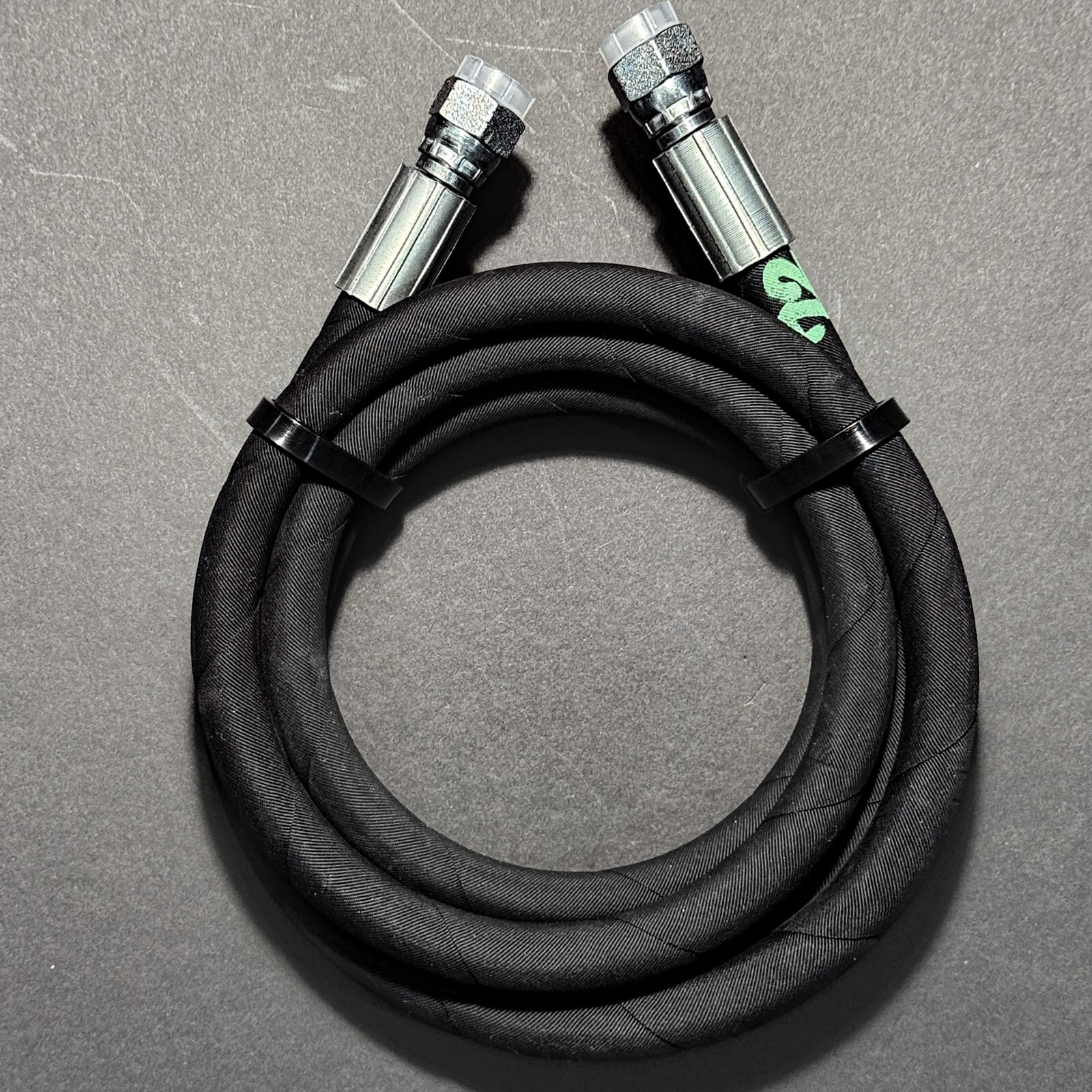 3/8” Hydraulic Hose Assembly with 1/2 Female JIC 37° Ends, #8 JIC Swivel 5000PSI