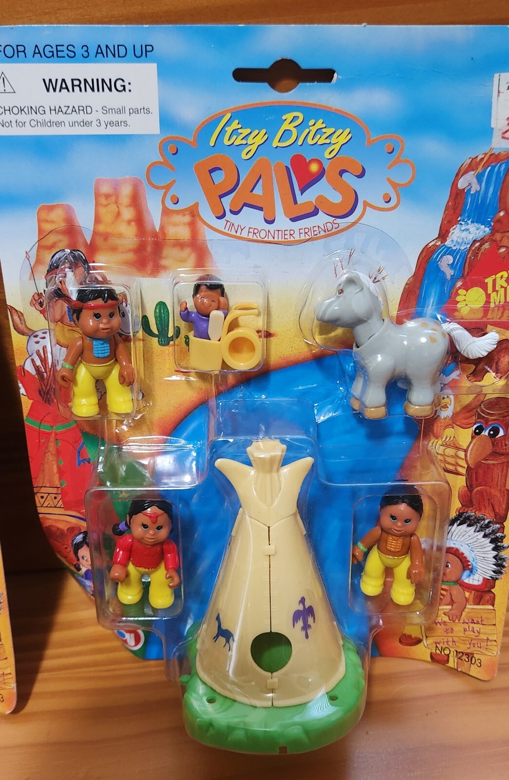 Itzy Bitzy Pals Tiny Frontier Friends 2 diff NEW SEALED packs VTG 1995 Talentoy.