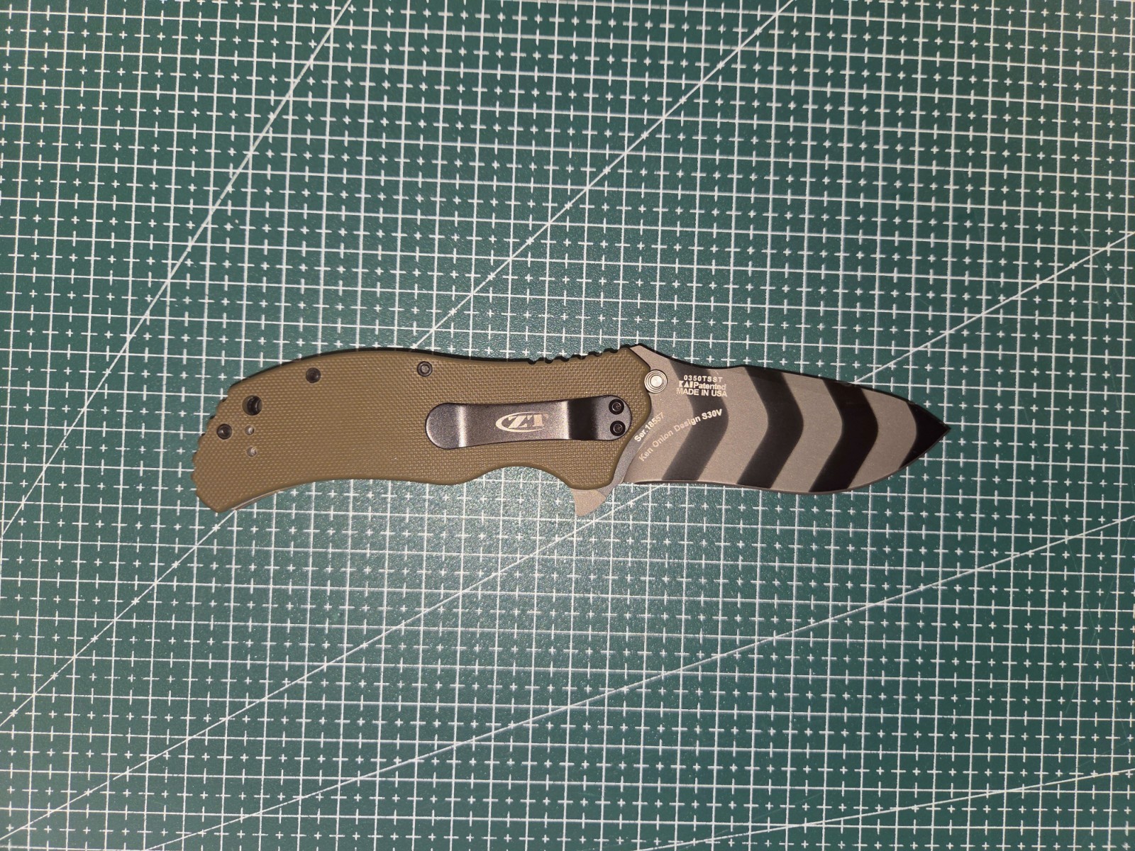 ZT 0350TST Pocketknife S35VN Drop Point Blade Olive G-10 Assisted Opening