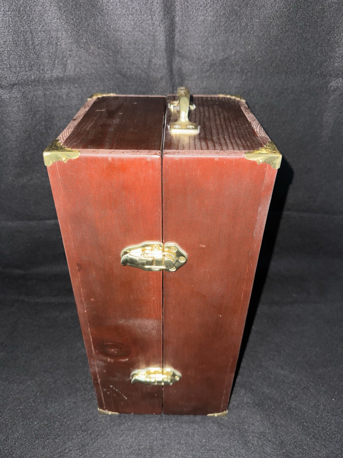 Alice Lester Julie Limited Edition Doll w Wood Wardrobe Trunk COA Outfit