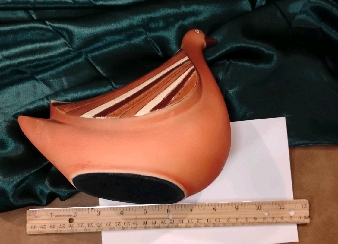 Vintage EDUARDO VEGA Modernist Red Clay 8 Dove Sculpture Pottery, Nice!