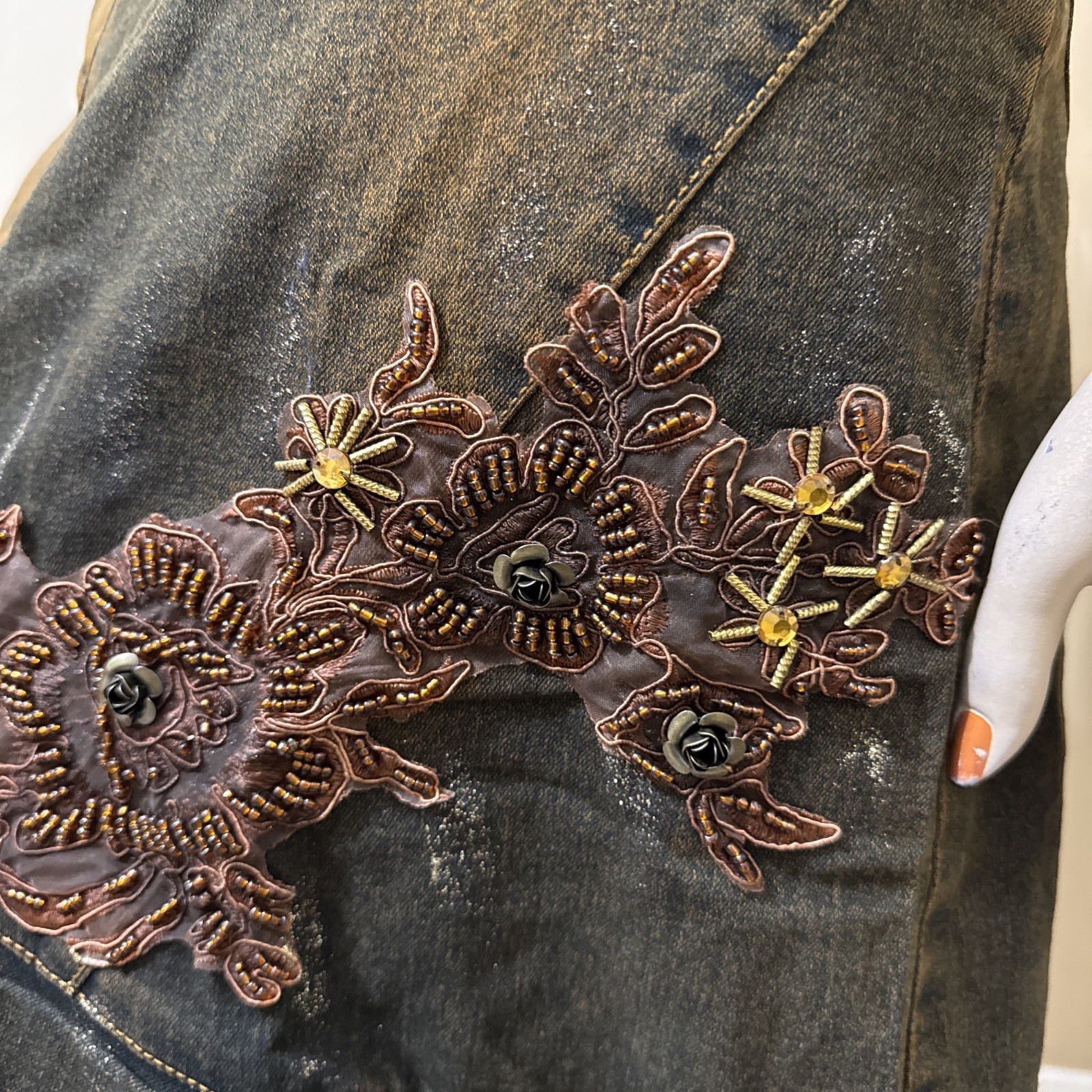 Women’s Brown Denim Cotton Stretch Boho Beaded Lace Zip Size M(6-8) Skirt 3716