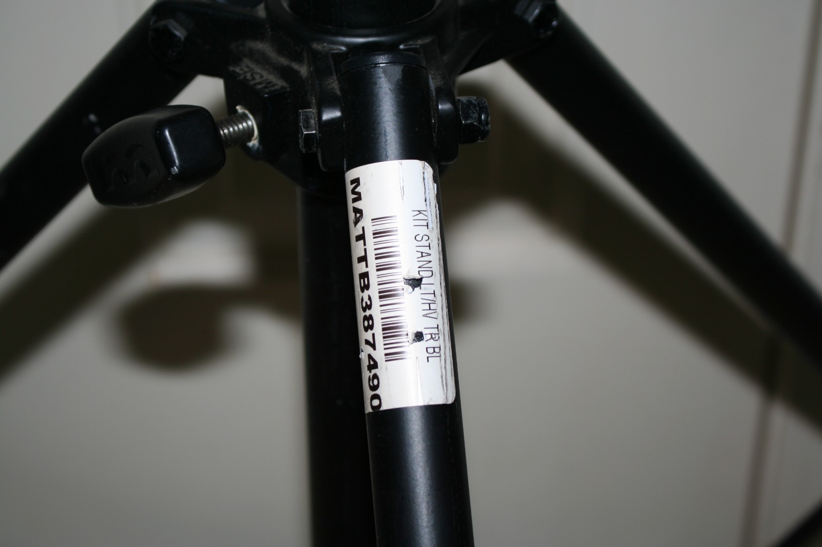 Matthews Hollywood Light/Heavy Triple Riser-Black # B387490 Max. Height 12.4ft