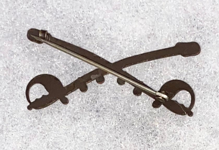 WWI Cavalry Officer Collar Device