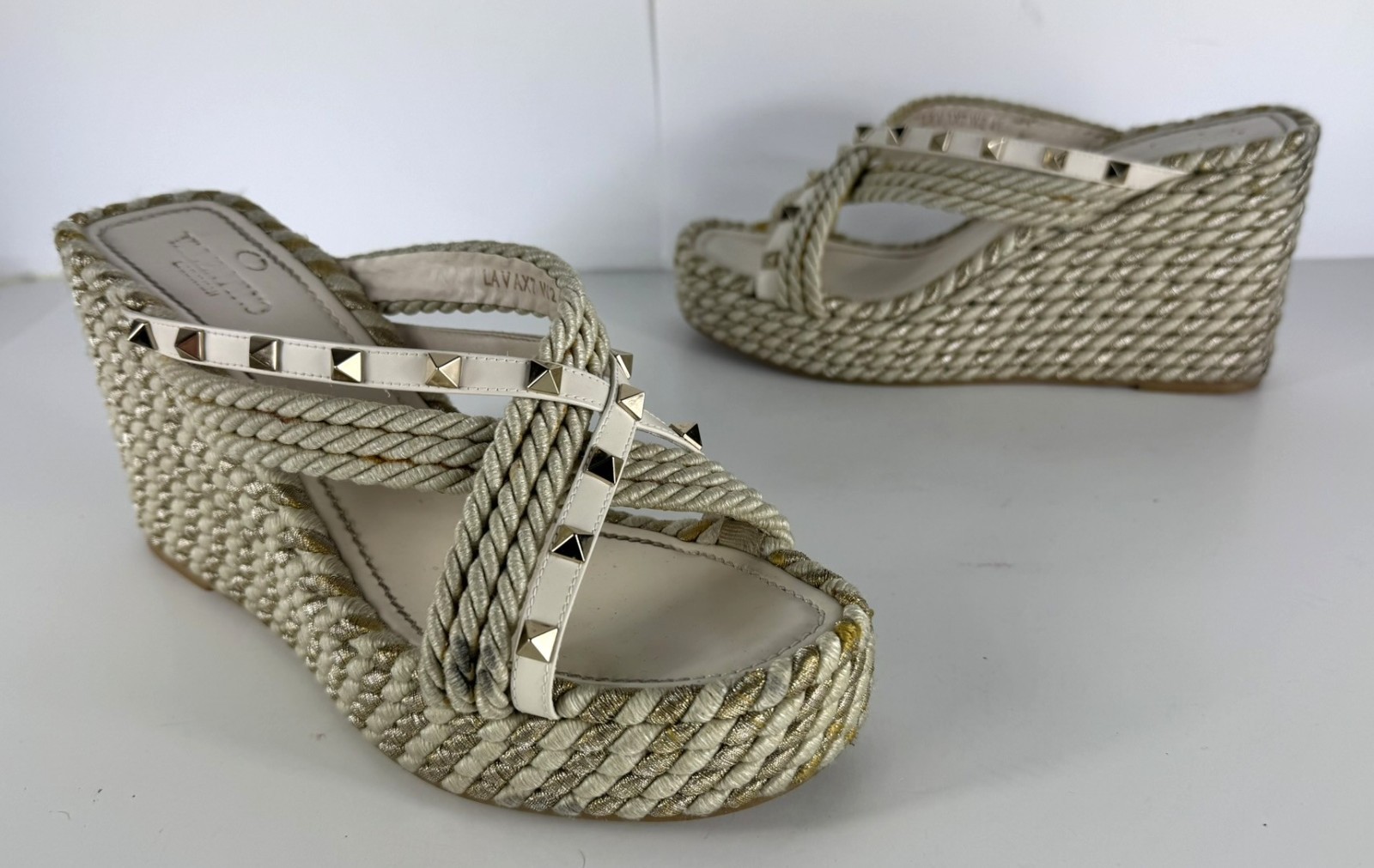 Valentino Rockstud Torchon Espadrille Ivory Striped Wedge Sandal EU 41 US 11