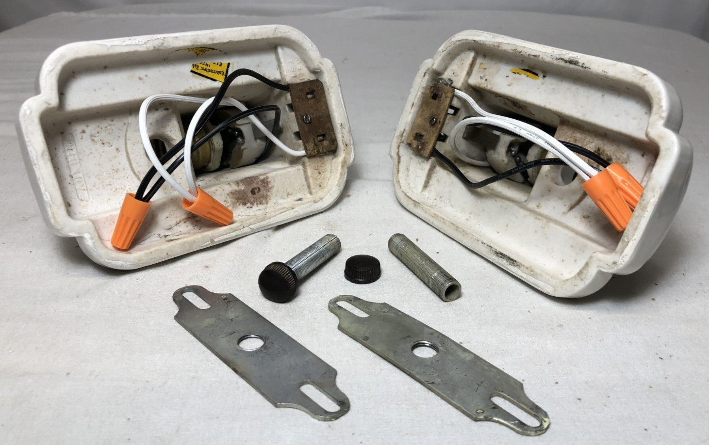 Vtg Porcelain Sconce Light Pair Bathroom Ceramic Wall Fixture Art Deco USA #L19