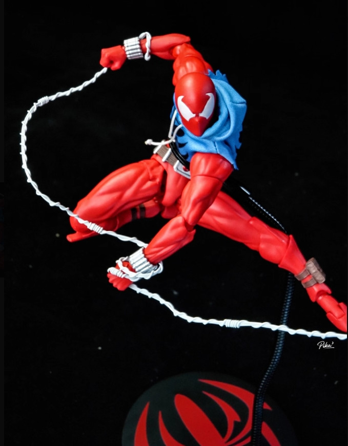 In Stock Mess Toys Spider-Man Scarlet Hero Blue Cloth Battle Suit Action Figure