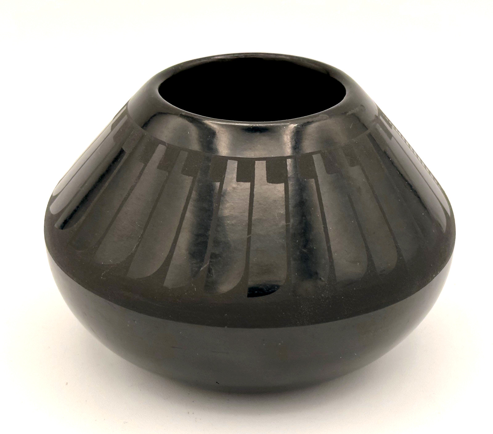 San Ildefonso Pueblo Black-on-Black Eagle Tail Pot - Cavan Gonzales - 4.75" W