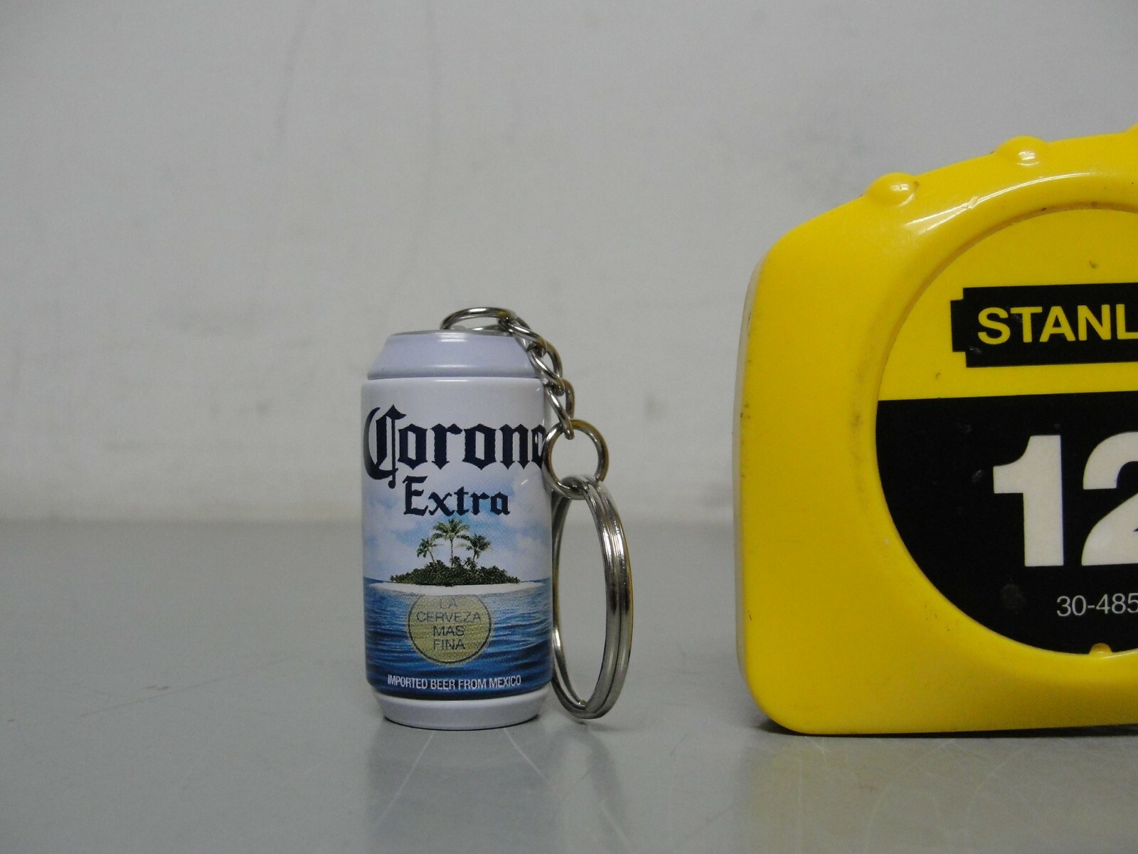 CORONA EXTRA 👑 MINI BEER CAN BEACH IN A STEEL CAN KEYRING KEY CHAIN CHARM NEW
