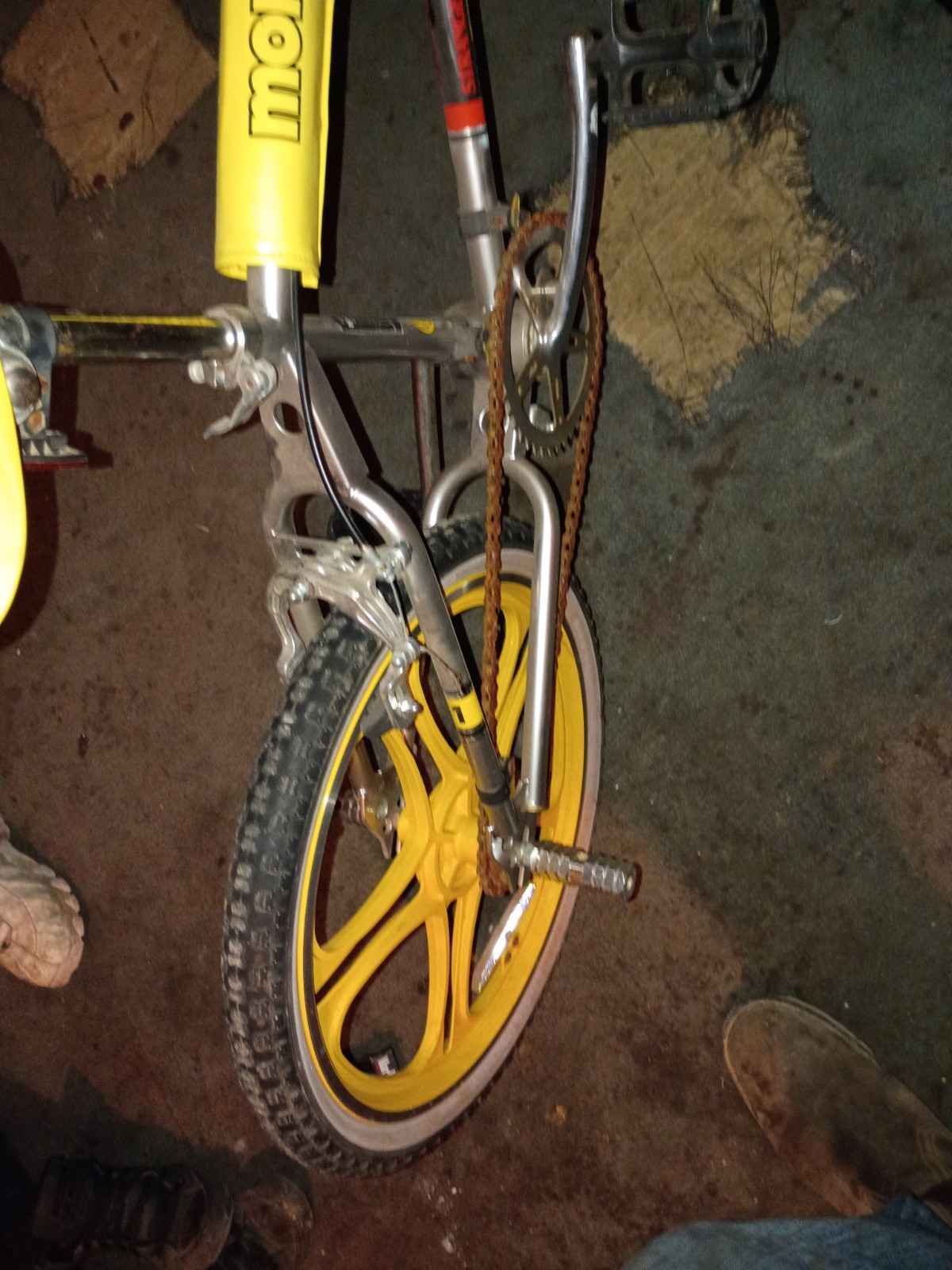 Mongoose Supergoose BMX stranger things edition