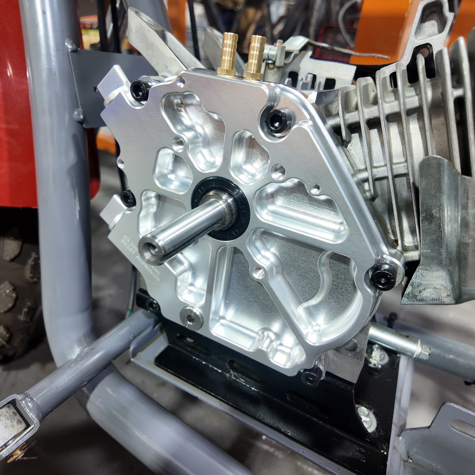 Dual Bearing Billet Sidecover for Non Hemi/Hemi Harbor Freight Predator 212cc