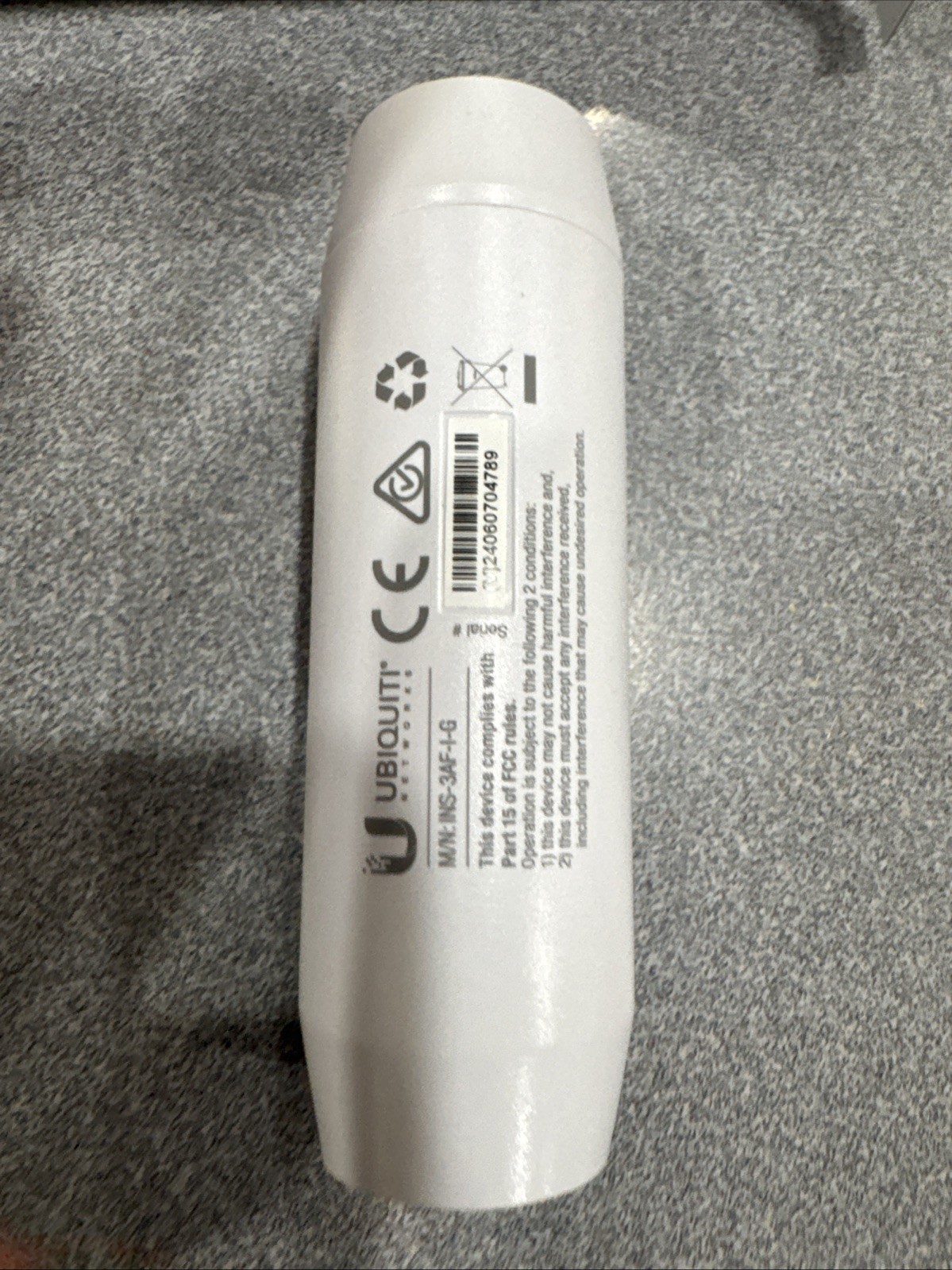 Ubiquiti Networks INS-3AF-I-G Instant 802.3af Indoor Gigabit PoE Converter 4x