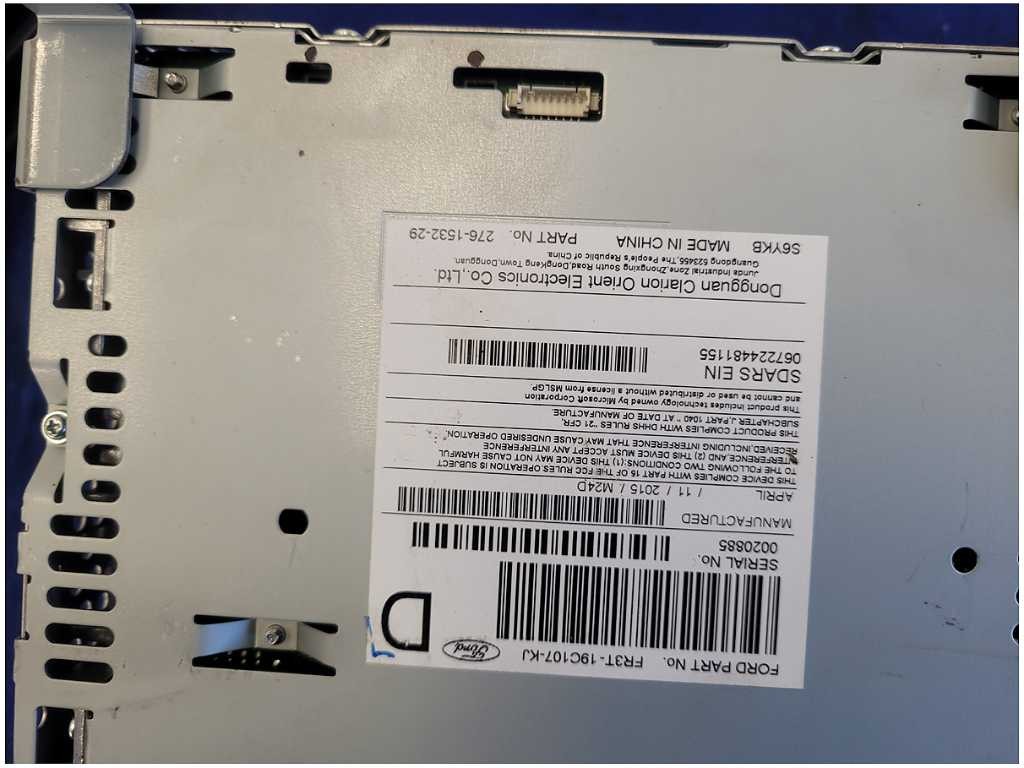 2015 Ford Mustang GT S550 Radio Sync Receiver Audio Info Screen Face Plate 2802